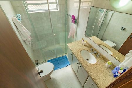 Casa à venda com 158m², 3 quartos e 2 vagas Casa à venda com 158m², 3 quartos e 2 vagasBanheiro