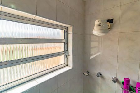 Casa à venda com 158m², 3 quartos e 2 vagas Casa à venda com 158m², 3 quartos e 2 vagasBanheiro