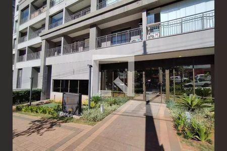 Studio à venda com 32m², 1 quarto e sem vaga Studio à venda com 32m², 1 quarto e sem vagaFachada