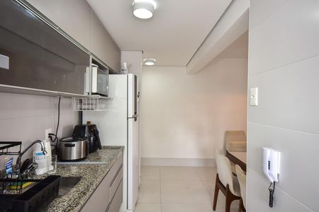 Apartamento à venda com 65m², 2 quartos e 2 vagasCozinha