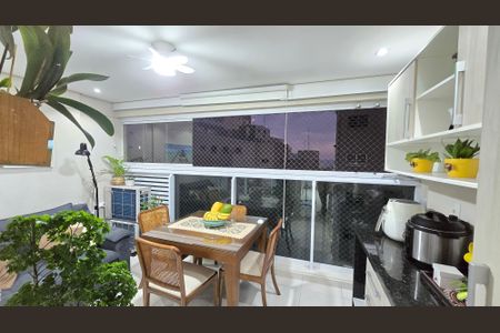 Apartamento para alugar com 69m², 2 quartos e 1 vaga Apartamento para alugar com 69m², 2 quartos e 1 vagaVaranda da Sala