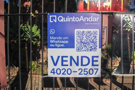 Casa de condomínio à venda com 125m², 3 quartos e 2 vagasPlaquinha