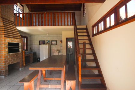 Casa de condomínio à venda com 125m², 3 quartos e 2 vagasÁrea comum - Salão de festas