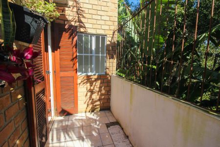 Casa de condomínio à venda com 125m², 3 quartos e 2 vagasSacada do Quarto 2