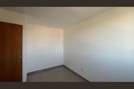 Casa à venda com 48m², 2 quartos e 1 vaga Casa à venda com 48m², 2 quartos e 1 vagaQuarto 2