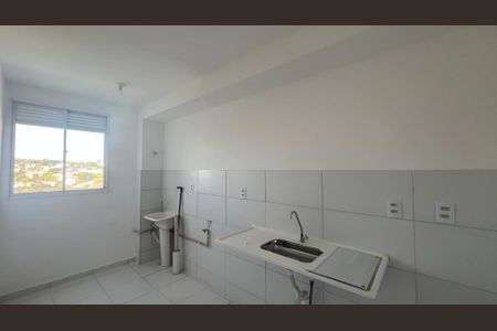 Casa à venda com 48m², 2 quartos e 1 vaga Casa à venda com 48m², 2 quartos e 1 vagaCozinha e Área de Serviço