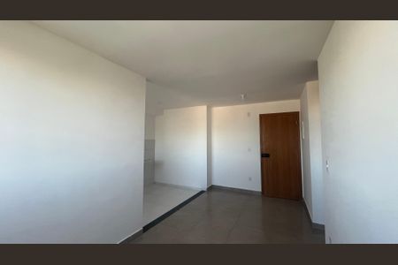 Casa à venda com 48m², 2 quartos e 1 vaga Casa à venda com 48m², 2 quartos e 1 vagaSala