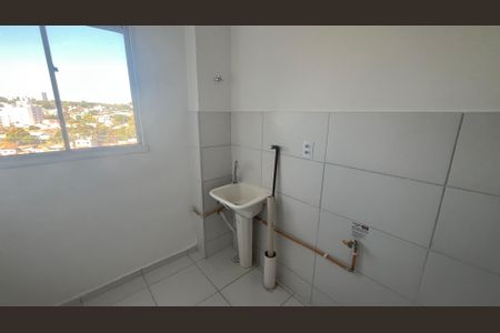 Casa à venda com 48m², 2 quartos e 1 vaga Casa à venda com 48m², 2 quartos e 1 vagaCozinha e Área de Serviço