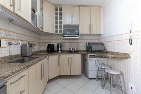 Apartamento à venda com 87m², 3 quartos e 1 vagaCozinha