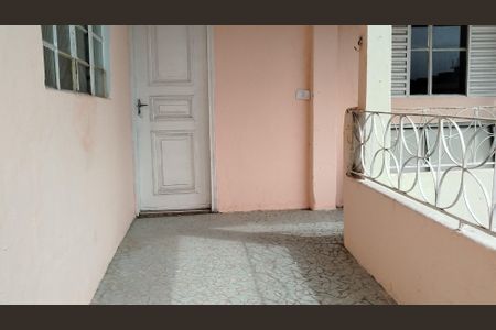 Casa para alugar com 60m², 2 quartos e sem vagaQuintal