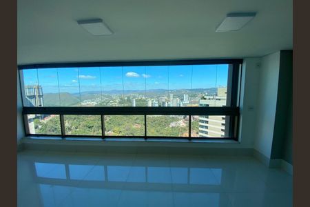 Apartamento à venda com 201m², 4 quartos e 4 vagasFoto 18