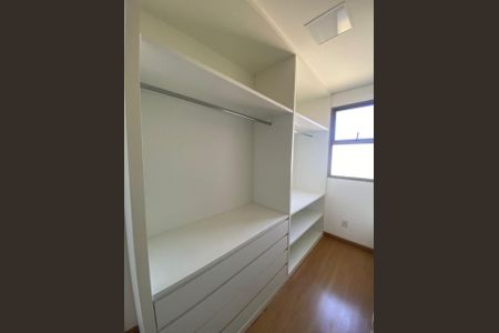 Apartamento à venda com 201m², 4 quartos e 4 vagasFoto 23