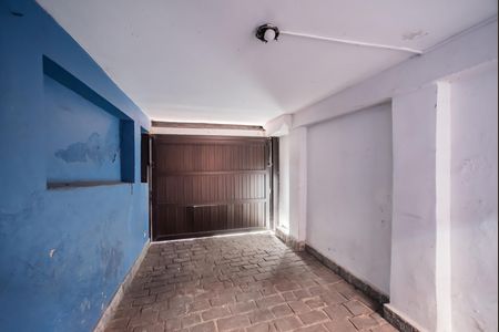 Garagem de casa para alugar com 4 quartos, 290m² em Planalto Paulista, São Paulo