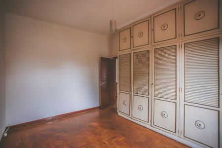 Casa à venda com 290m², 4 quartos e 3 vagasQuarto 3