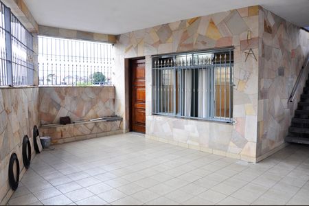 Casa para alugar com 150m², 3 quartos e 2 vagas Casa para alugar com 150m², 3 quartos e 2 vagasGaragem