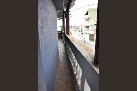 Casa para alugar com 150m², 3 quartos e 2 vagas Casa para alugar com 150m², 3 quartos e 2 vagasVaranda do Quarto 3