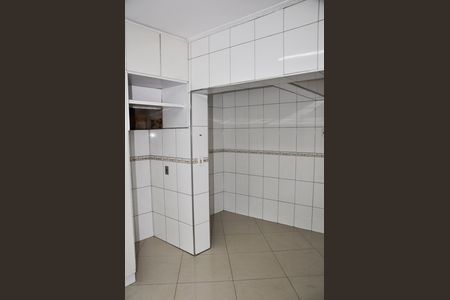 Casa para alugar com 150m², 3 quartos e 2 vagas Casa para alugar com 150m², 3 quartos e 2 vagasCozinha