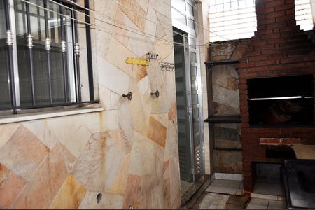 Casa para alugar com 150m², 3 quartos e 2 vagas Casa para alugar com 150m², 3 quartos e 2 vagasÁrea de Serviço