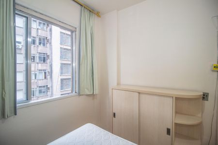 Quarto de apartamento à venda com 1 quarto, 25m² em Centro Histórico, Porto Alegre