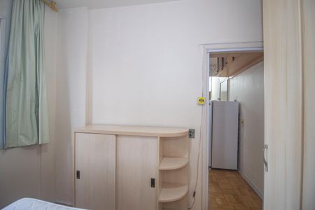 Quarto de apartamento à venda com 1 quarto, 25m² em Centro Histórico, Porto Alegre