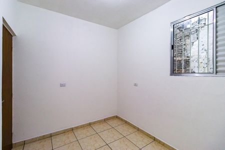 Quarto 1 de casa para alugar com 2 quartos, 46m² em Jardim Bom Refugio, São Paulo