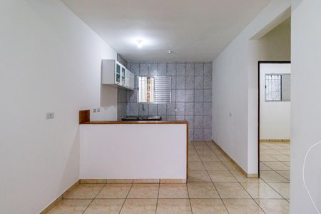 Sala de casa para alugar com 2 quartos, 46m² em Jardim Bom Refugio, São Paulo