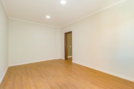 Casa à venda com 350m², 5 quartos e 7 vagasQuarto 2