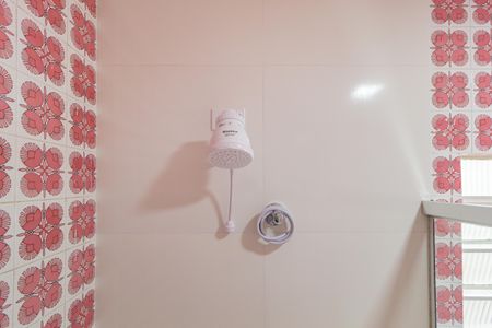 Casa à venda com 350m², 5 quartos e 7 vagasBanheiro da Suíte 1