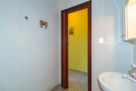 Casa à venda com 350m², 5 quartos e 7 vagasBanheiro do Escritório