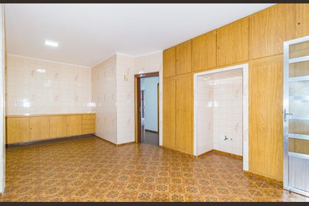 Casa à venda com 350m², 5 quartos e 7 vagasCozinha