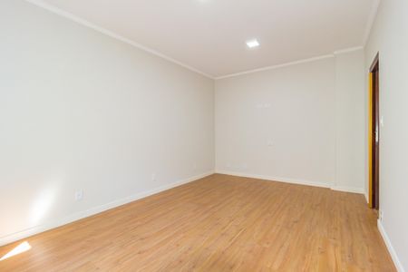 Casa à venda com 350m², 5 quartos e 7 vagasQuarto 2