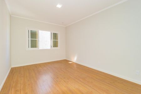 Casa à venda com 350m², 5 quartos e 7 vagasQuarto 2