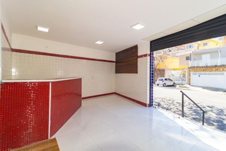 Casa à venda com 350m², 5 quartos e 7 vagasÁrea comum - Salão