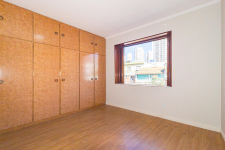 Casa à venda com 350m², 5 quartos e 7 vagasSuíte 2