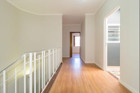 Casa à venda com 350m², 5 quartos e 7 vagasCorredor