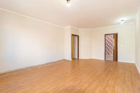 Casa à venda com 350m², 5 quartos e 7 vagasSuíte 3