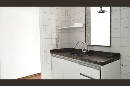 Apartamento para alugar com 65m², 2 quartos e 2 vagas Apartamento para alugar com 65m², 2 quartos e 2 vagasCozinha