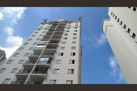 Apartamento para alugar com 65m², 2 quartos e 2 vagas Apartamento para alugar com 65m², 2 quartos e 2 vagasFachada