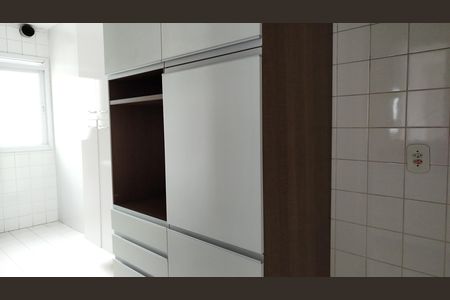 Apartamento para alugar com 65m², 2 quartos e 2 vagas Apartamento para alugar com 65m², 2 quartos e 2 vagasCozinha