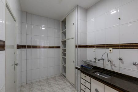 Apartamento para alugar com 100m², 3 quartos e sem vagaCozinha