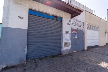 Casa à venda com 151m², 4 quartos e 1 vagaFachada