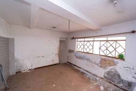 Casa à venda com 151m², 4 quartos e 1 vagaSala de Jantar
