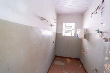 Casa à venda com 151m², 4 quartos e 1 vagaBanheiro