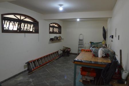 Casa à venda com 606m², 5 quartos e 8 vagasOficina