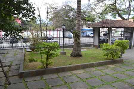 Casa à venda com 606m², 5 quartos e 8 vagasJardim