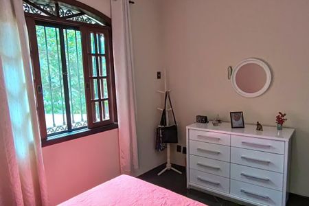 Casa à venda com 606m², 5 quartos e 8 vagasQuarto 2