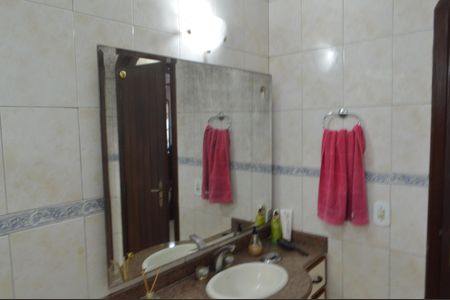 Casa à venda com 606m², 5 quartos e 8 vagasBanheiro