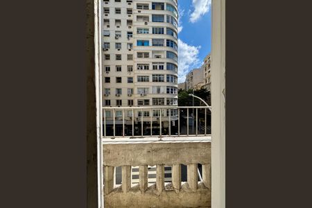 Apartamento à venda com 145m², 3 quartos e sem vagaBanheiro social - varanda