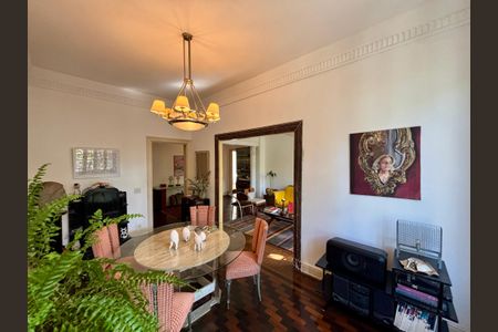 Apartamento à venda com 145m², 3 quartos e sem vagaSala de jantar