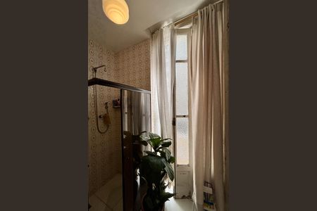 Apartamento à venda com 145m², 3 quartos e sem vagaBanheiro social - varanda